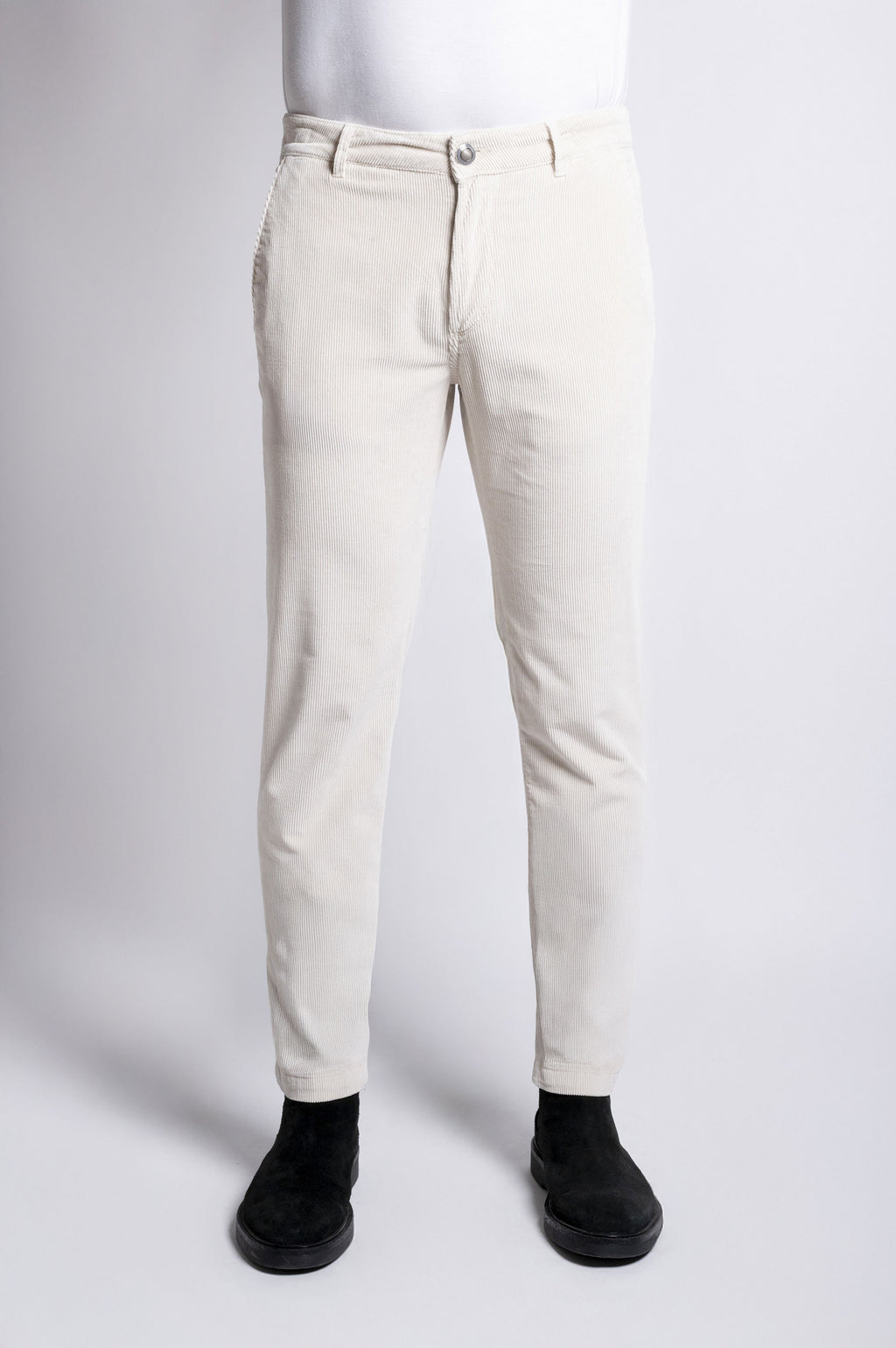 Chinos Rey 17 - Corduroy Enriched with Modal - T104 015 Milk LTD