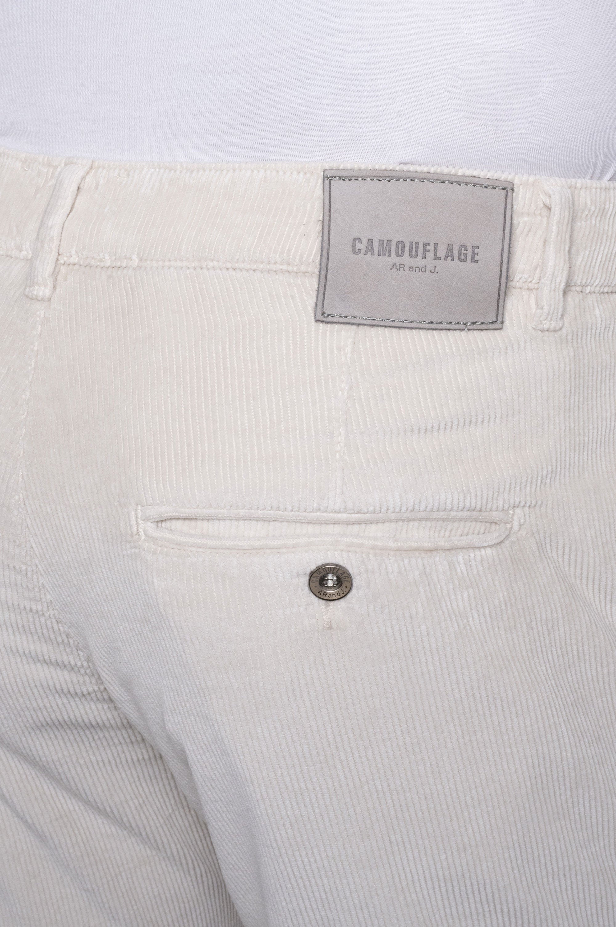Chinos Rey 17 - Corduroy Enriched with Modal - T104 015 Milk LTD