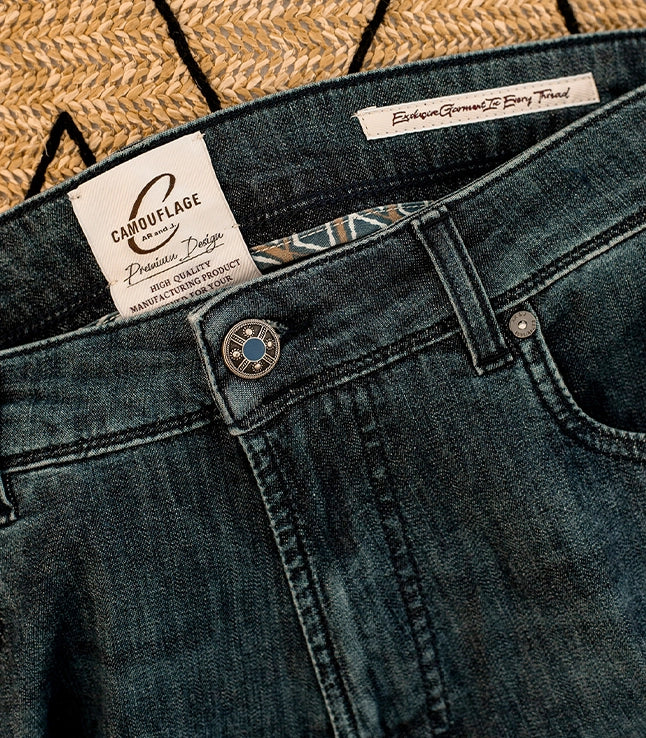 Collezione PE26 Camouflage jeans